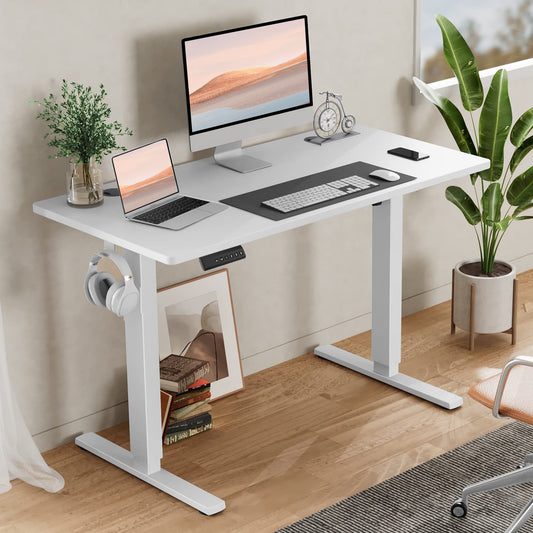 Smart Sit-Stand Desk – Smooth Lift, Modern Design