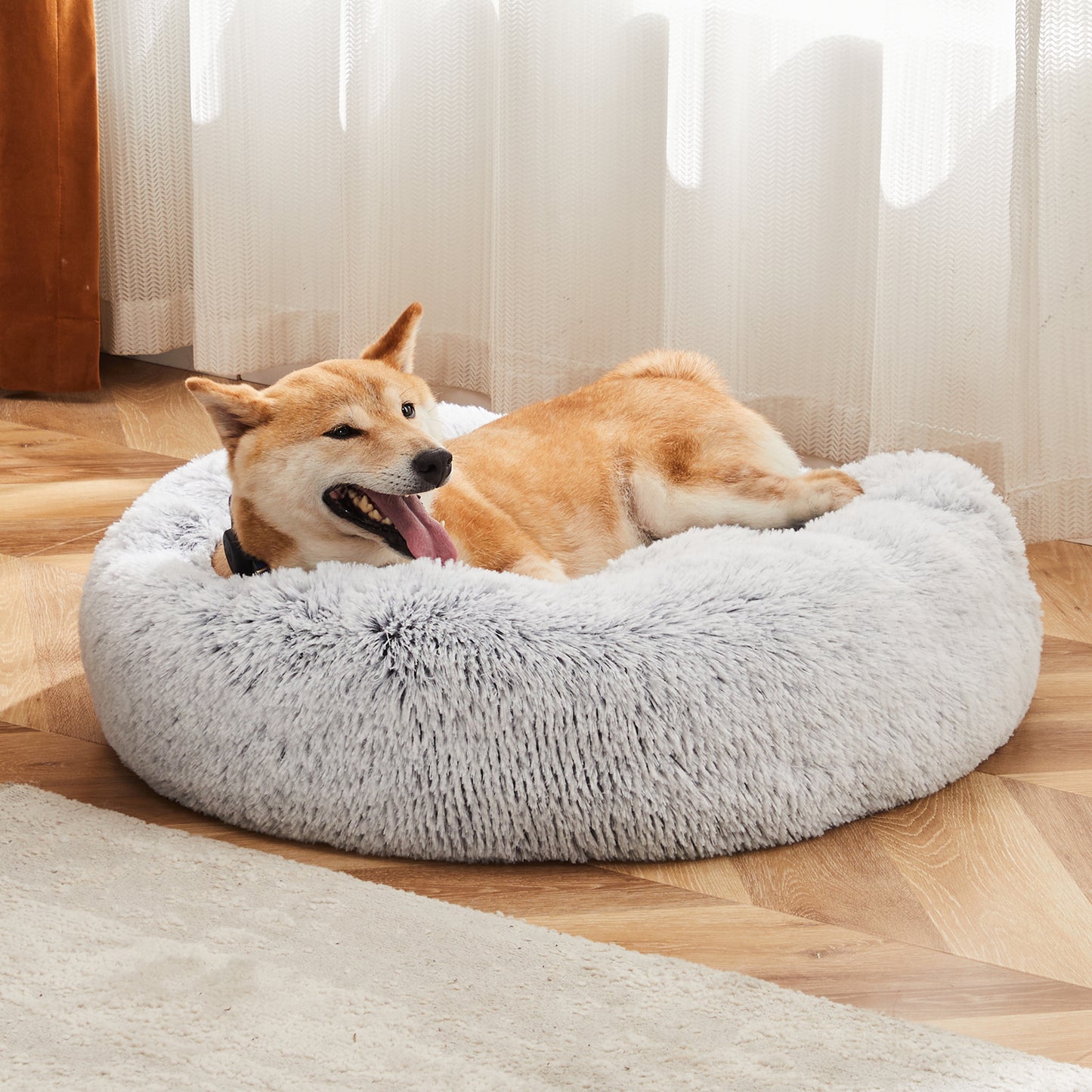 Comfort Cloud 24" Cat Bed – Fluffy, Secure & Pet-Approved