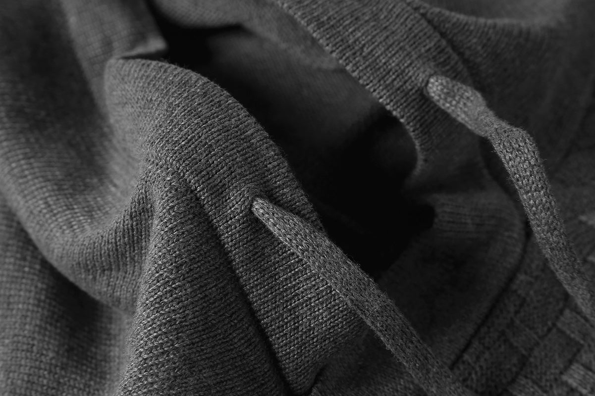 Trendy Men’s Pullover Hoodie – Casual Warm Sweater for Daily Wear Fashion