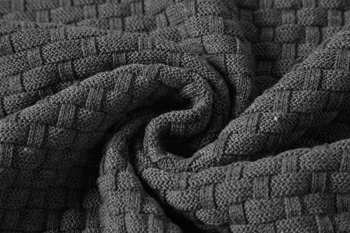 Trendy Men’s Pullover Hoodie – Casual Warm Sweater for Daily Wear Fashion