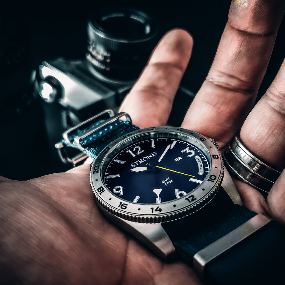 Luxury Stainless Steel Watch – Blue Dial with GMT Function