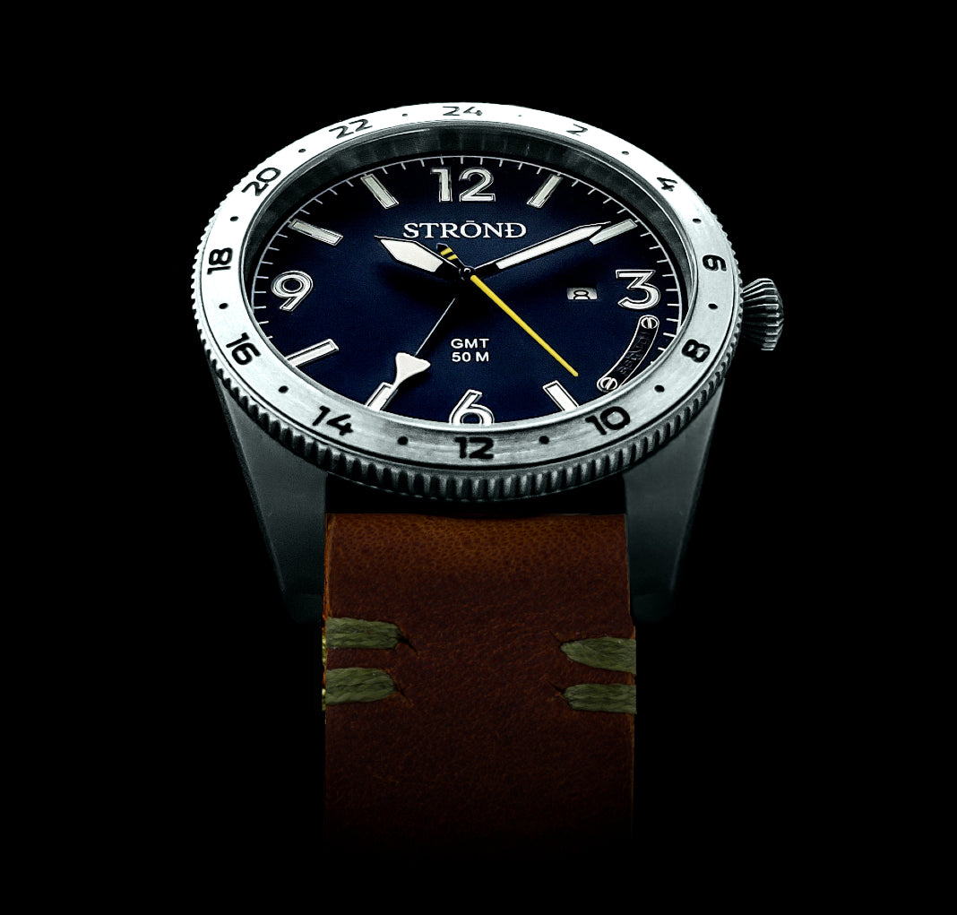 Luxury Stainless Steel Watch – Blue Dial with GMT Function