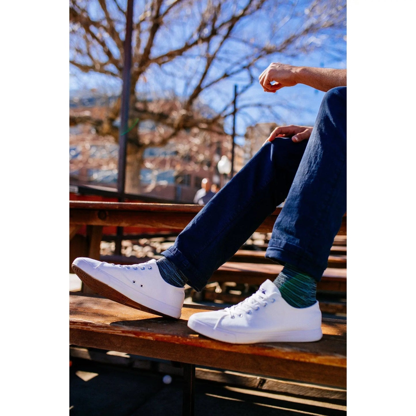 Retro White Canvas Sneakers – Low Top Casual Shoes for Men & Women