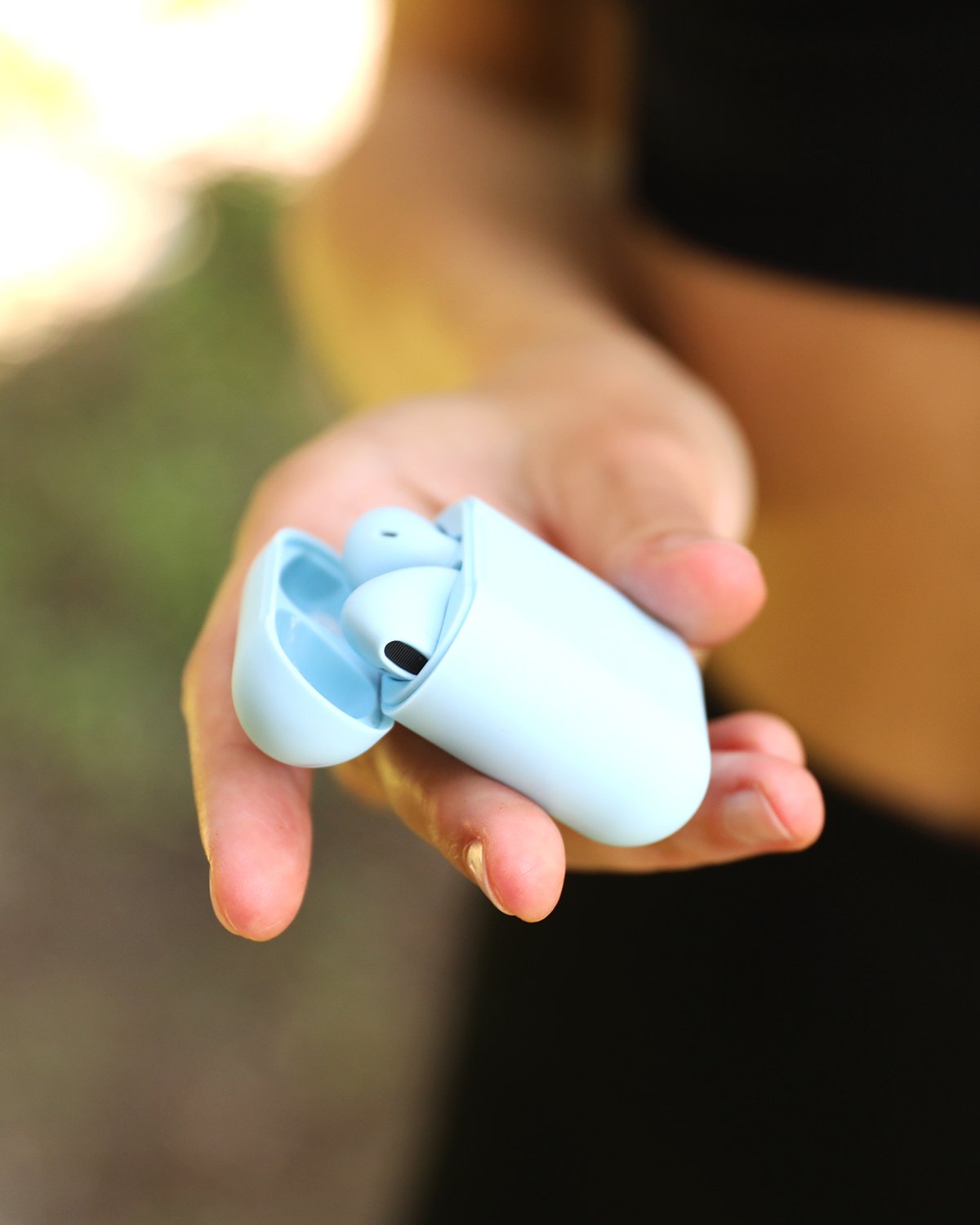 Macaron Wireless Bluetooth Earbuds – Light Blue, Noise-Cancelling, Touch Control with Charging Case