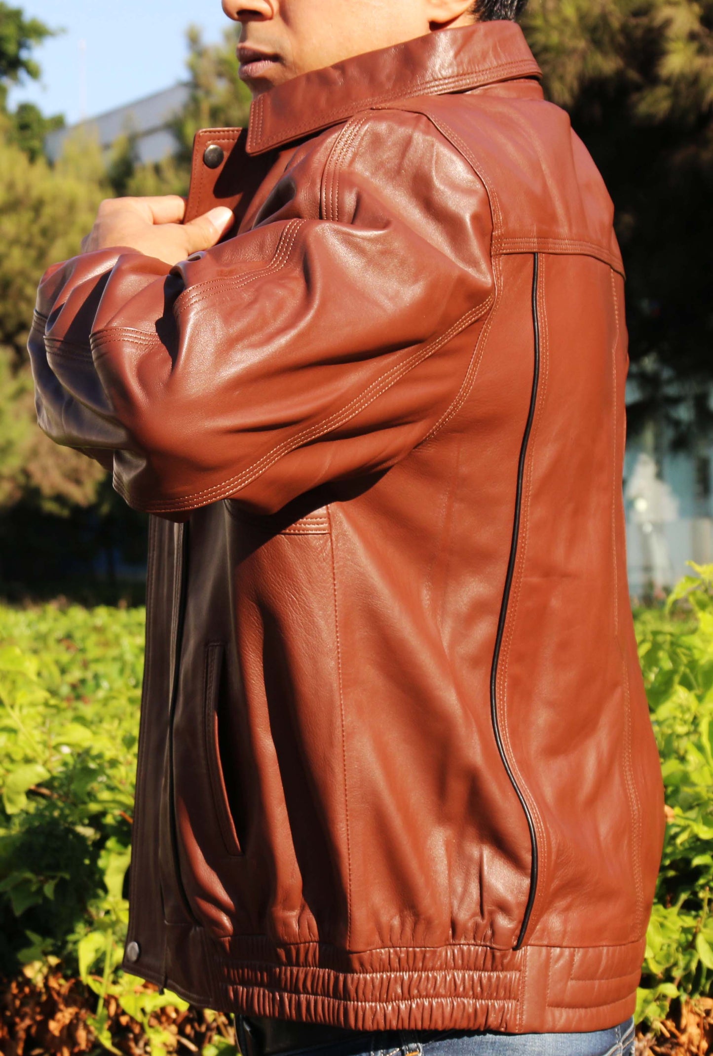 Theo Men’s Genuine Leather Jacket – Classic Stylish Outerwear